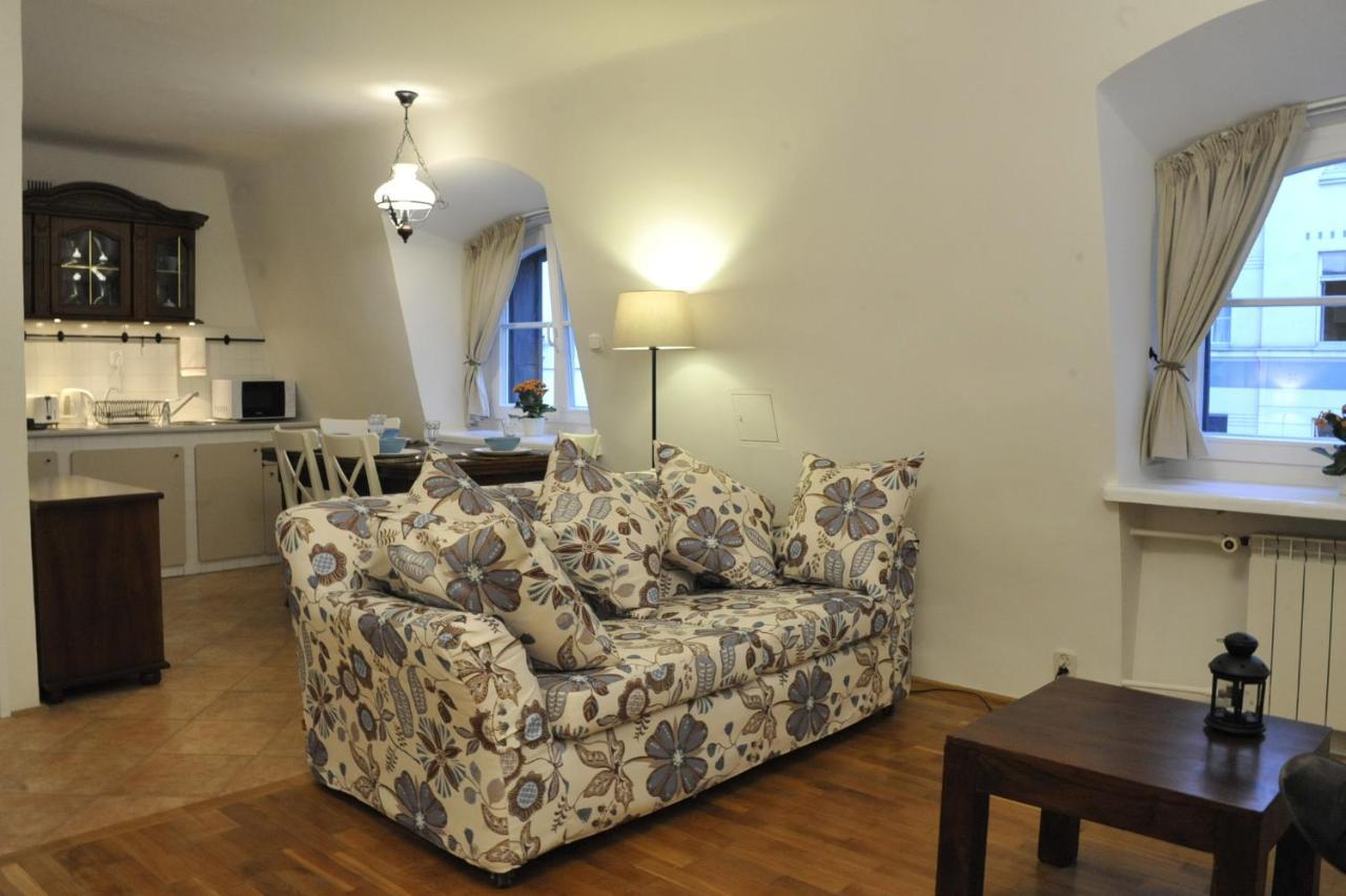 Milotu - Apartament Uniwersytecki Varsovie Extérieur photo